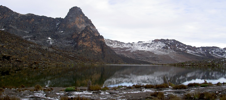 Our Top-best Mount Kenya Climbing Routes: Today's Latest Updataes You Need to Know! 2024-2025